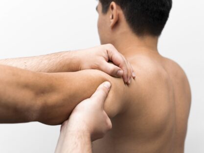 cos'è l'osteopatia condizioni trattate trattamento spalla osteopatia